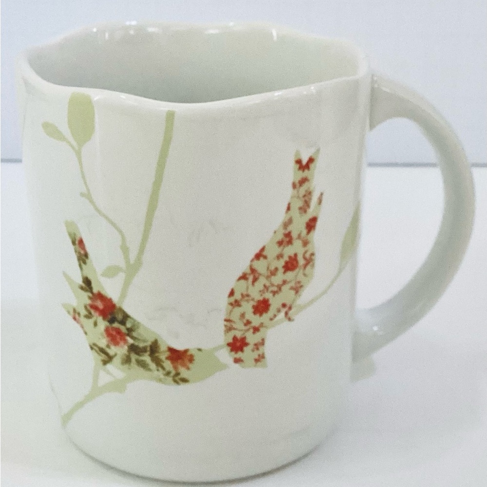 222 Fifth Chintz Birds Scalloped Rim Coffee Mug Cup.